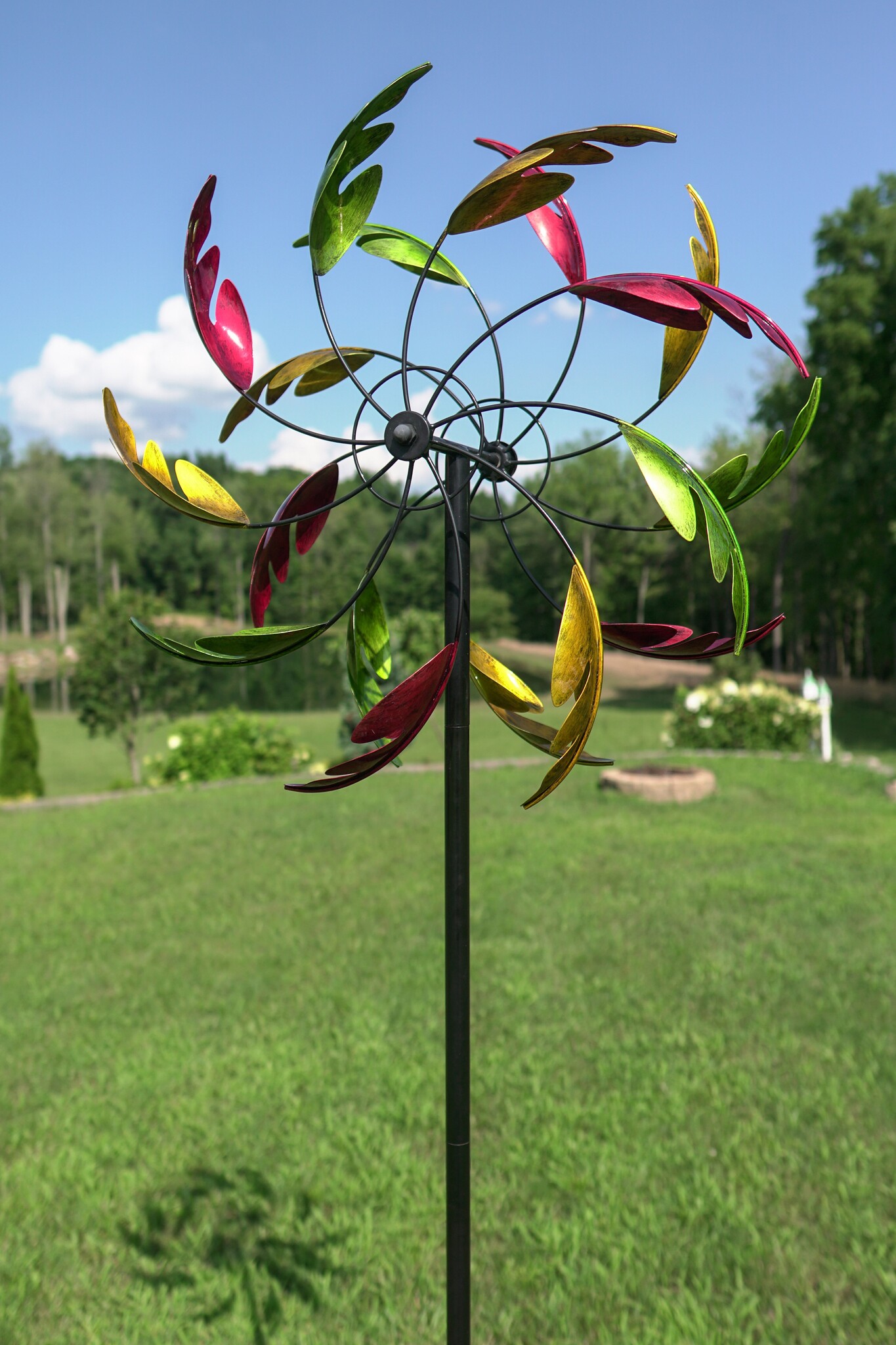 Autumn Leaves Spinner - kinetic art | Marshall Home and Garden