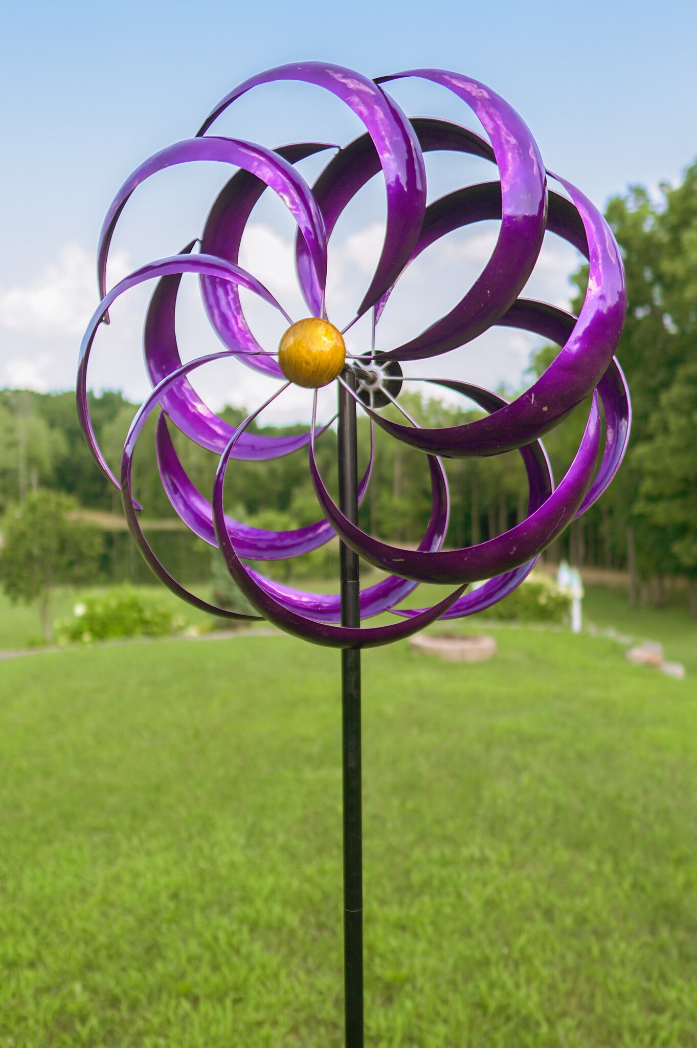 Plumberry Spinner - kinetic art | Marshall Home and Garden