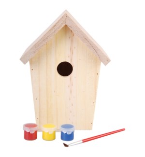 DIY nesting box with paint