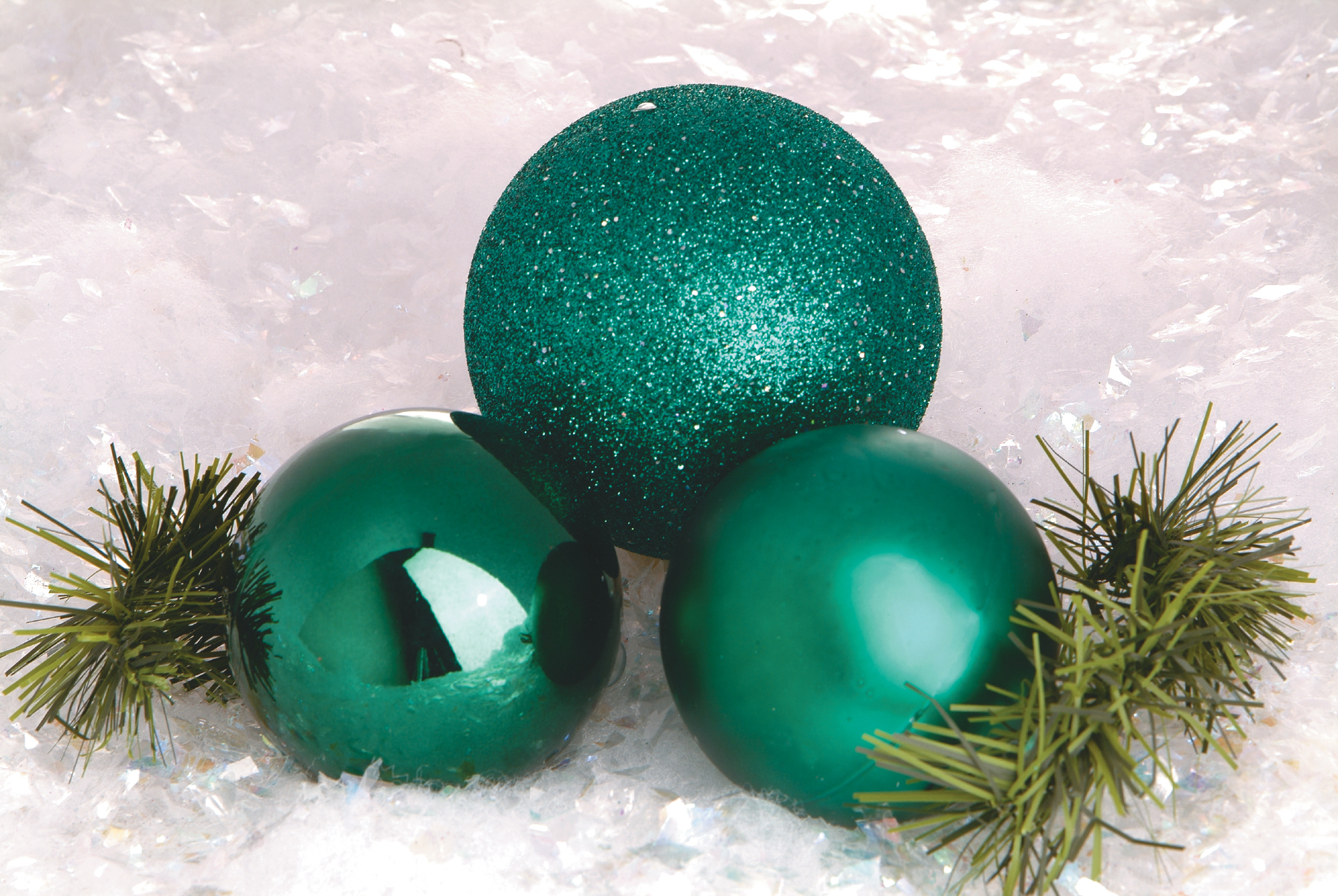 ORNAMENT SHINY – FOREST GREEN – 5.5″ ORNAMENT SHINY – FOREST GREEN – 5.5″