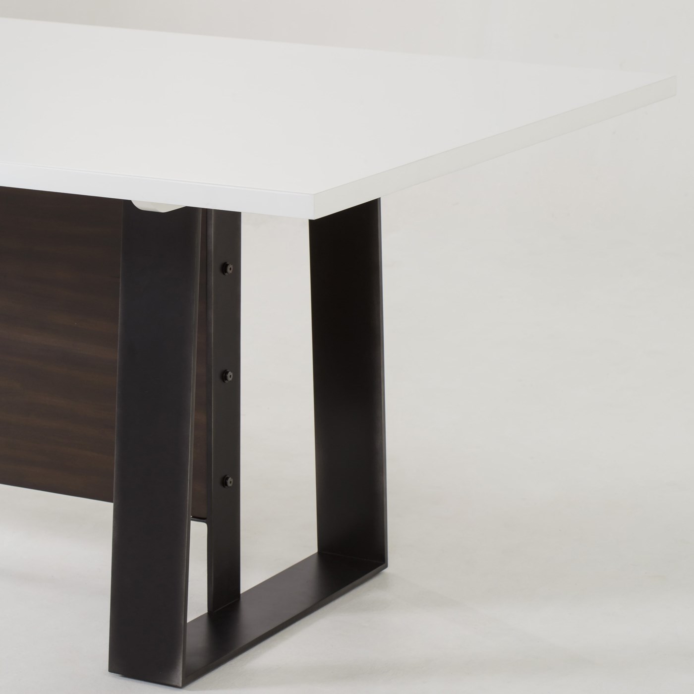 Jordan Dining Table 84" / White Acrylic dining tables Sonder