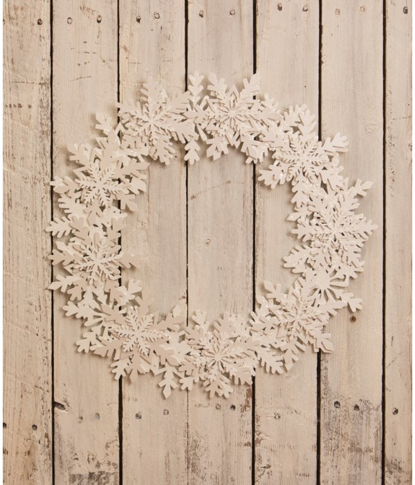 Pearl Snowflake Wreath