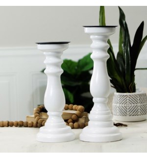 WD. CANDLE HOLDERS S/2